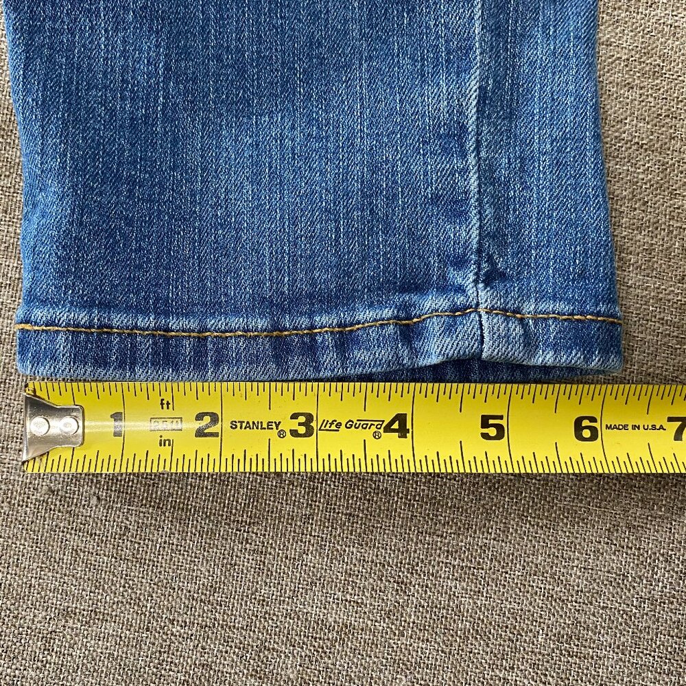 Banana Republic PETITE Curvy Girlfriend Denim Jeans Women's 6P Blue Distressed - Picture 13 of 14